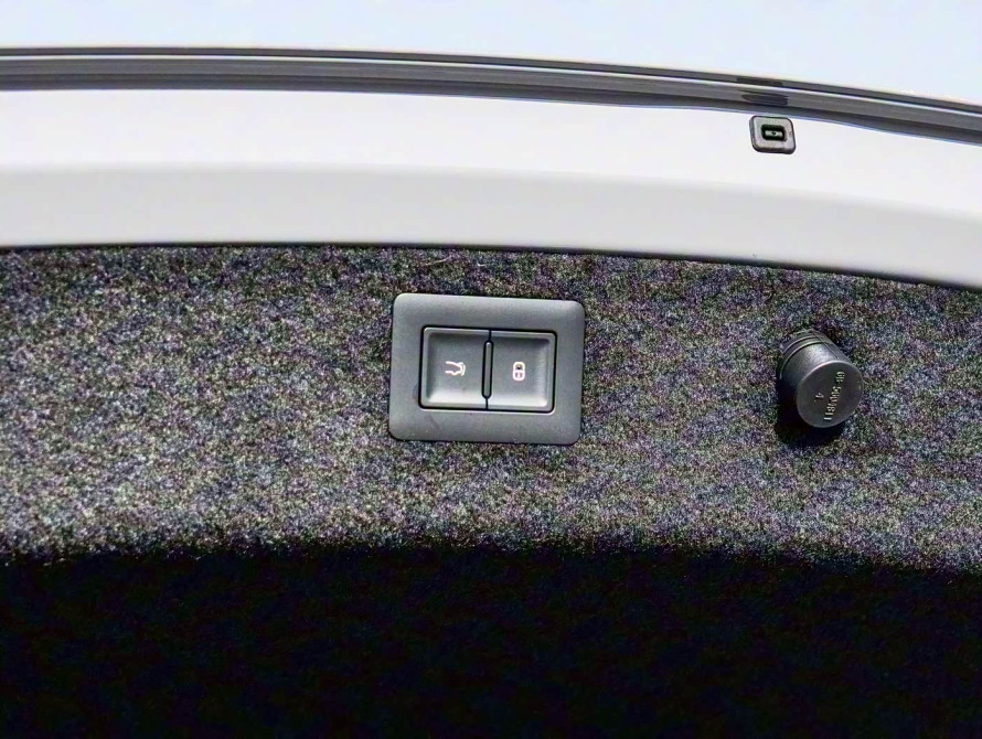 BYD Han DM-i 125KM Pre-Mid 2025 - 59 BYD Han DM-i 125KM Pre-Mid 2025 - 59 | kz.bex-auto.com