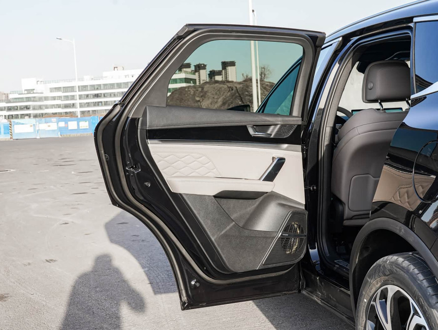 BYD Tang DM-i Top 2025 - 47 BYD Tang DM-i Top 2025 - 47 | kz.bex-auto.com