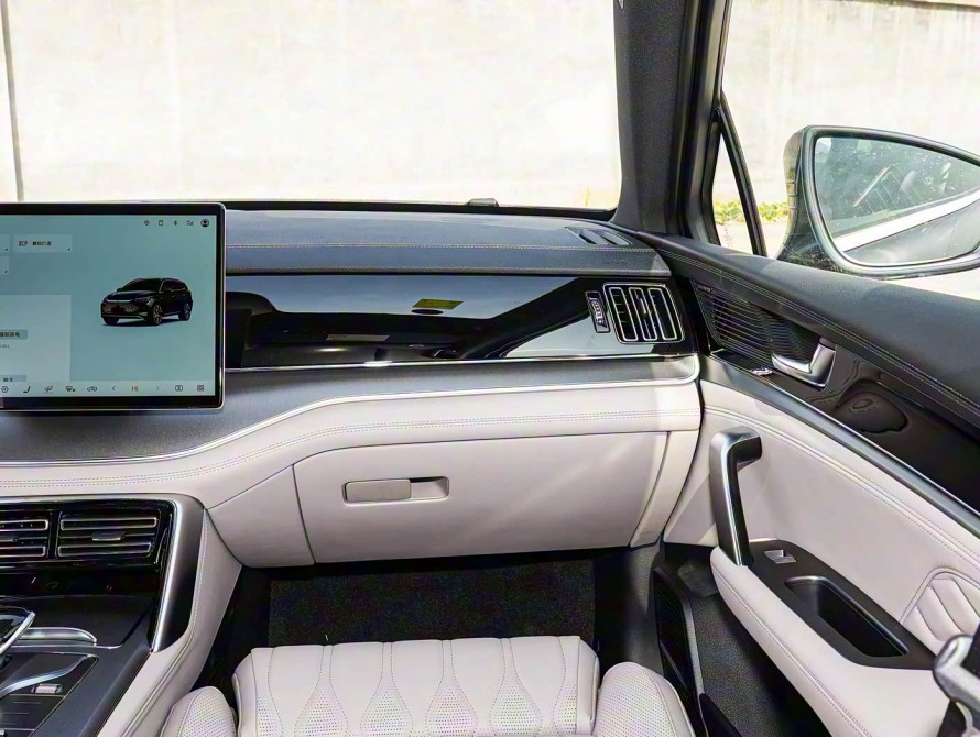 BYD Tang DM-i Top 2025 - 20 BYD Tang DM-i Top 2025 - 20 | kz.bex-auto.com