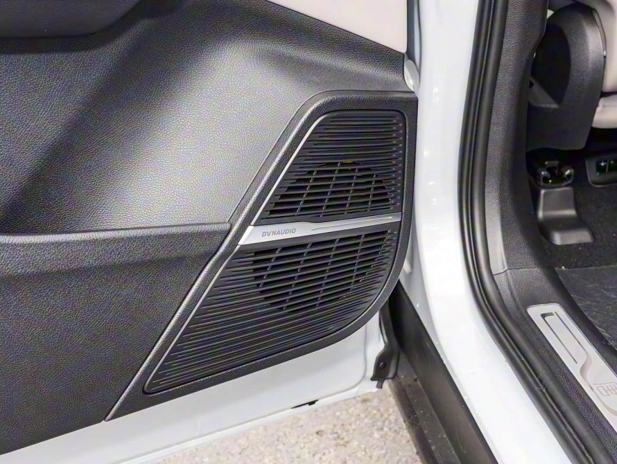 BYD Tang DM-i Mid 2025 - 50 BYD Tang DM-i Mid 2025 - 50 | kz.bex-auto.com