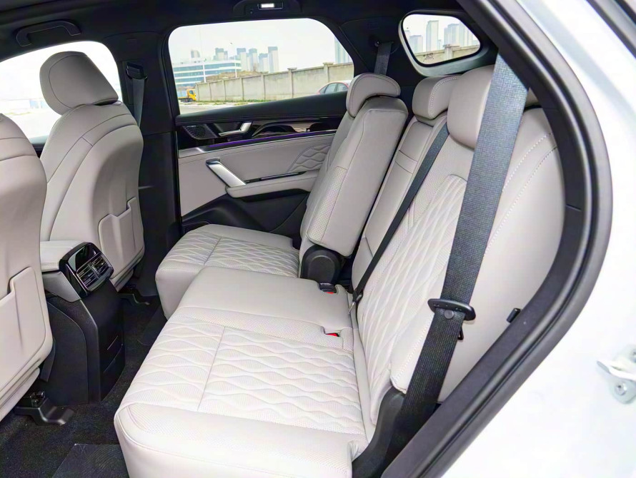 BYD Tang DM-i Mid 2025 - 57 BYD Tang DM-i Mid 2025 - 57 | kz.bex-auto.com