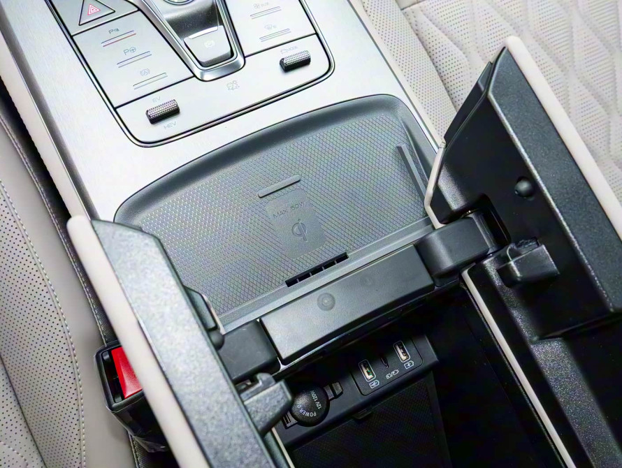 BYD Tang DM-i Mid 2025 - 42 BYD Tang DM-i Mid 2025 - 42 | kz.bex-auto.com