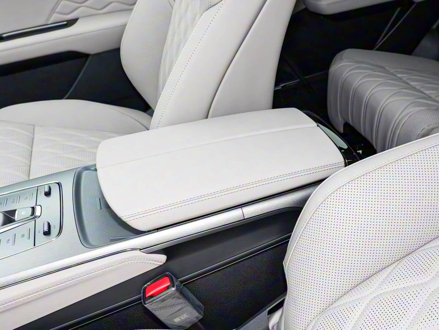 BYD Tang DM-i Mid 2025 - 43 BYD Tang DM-i Mid 2025 - 43 | kz.bex-auto.com