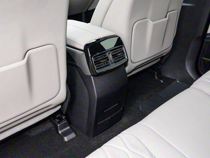 BYD Tang DM-i Mid 2025 - 52 BYD Tang DM-i Mid 2025 - 52 | kz.bex-auto.com