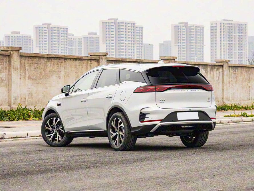 BYD Tang DM-i Mid 2025 - 6 BYD Tang DM-i Mid 2025 - 6 | kz.bex-auto.com