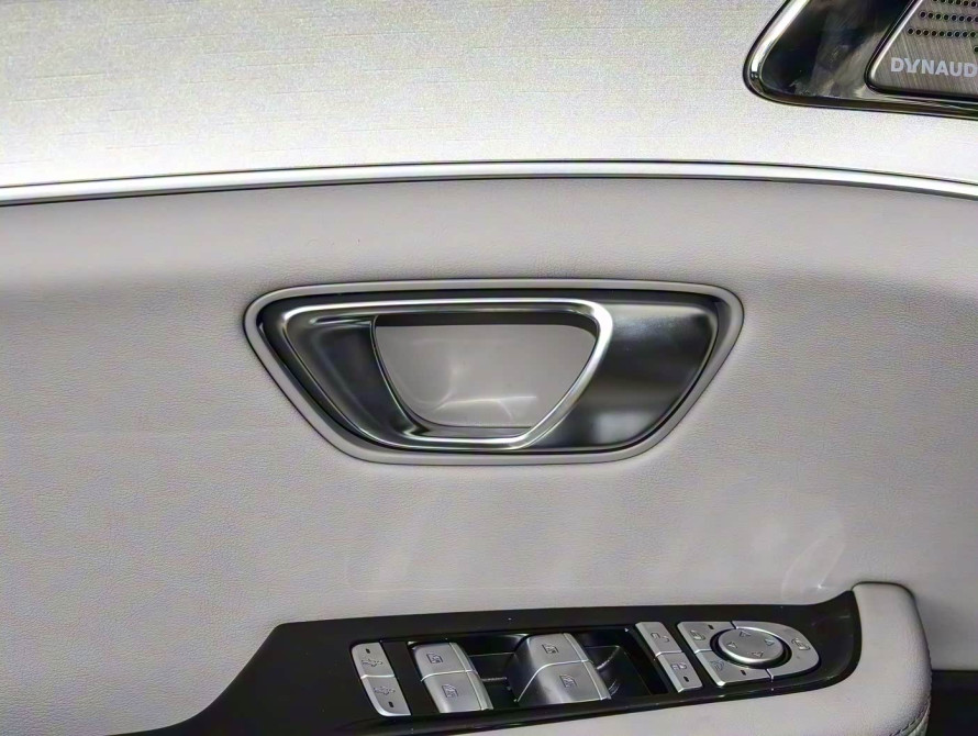 BYD Han DM-i 245KM Mid+ 2025 - 9 BYD Han DM-i 245KM Mid+ 2025 - 9 | kz.bex-auto.com