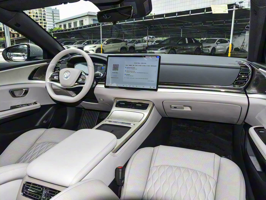 BYD Han DM-i 245KM Mid+ 2025 - 46 BYD Han DM-i 245KM Mid+ 2025 - 46 | kz.bex-auto.com