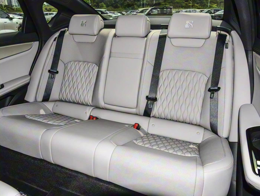 BYD Han DM-i 245KM Mid 2025 - 54 BYD Han DM-i 245KM Mid 2025 - 54 | kz.bex-auto.com