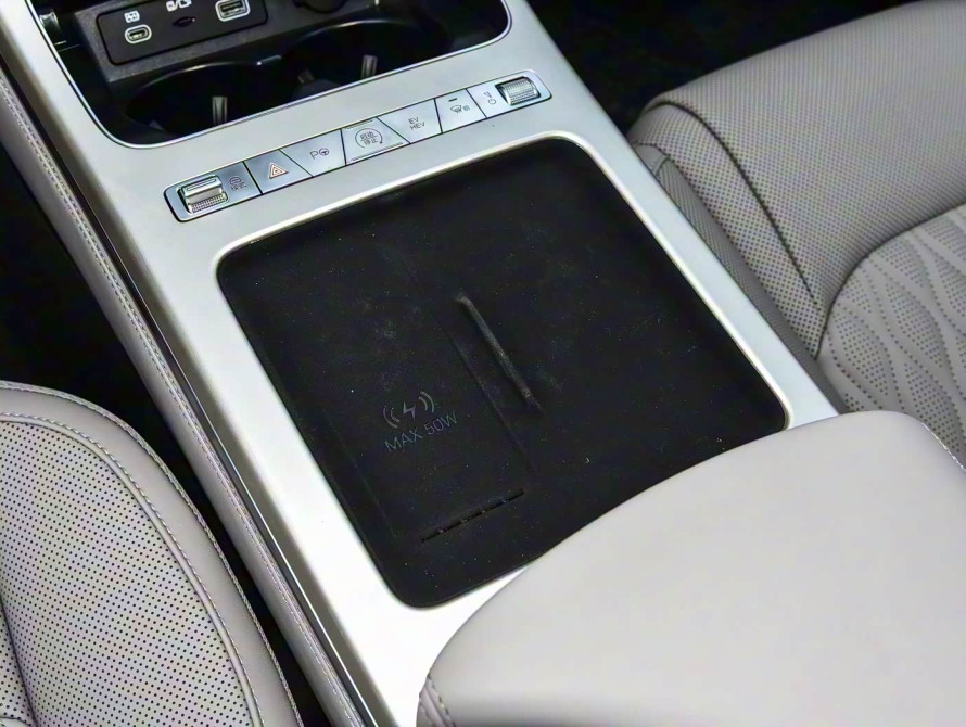 BYD Han DM-i 245KM Mid 2025 - 41 BYD Han DM-i 245KM Mid 2025 - 41 | kz.bex-auto.com