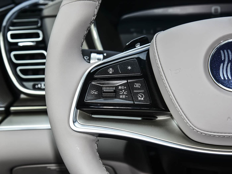 BYD Han DM-i 245KM Mid 2025 - 25 BYD Han DM-i 245KM Mid 2025 - 25 | kz.bex-auto.com