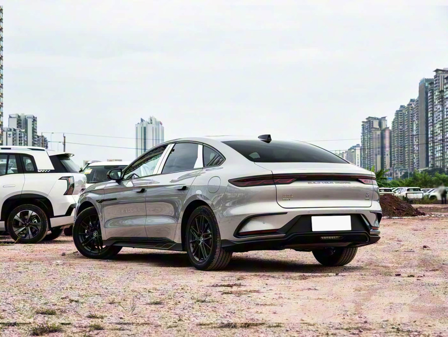 BYD Han DM-i 245KM Mid 2025 - 6 BYD Han DM-i 245KM Mid 2025 - 6 | kz.bex-auto.com