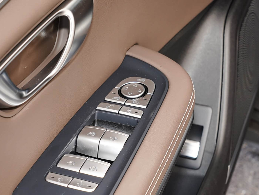 BYD Han DM-i 245KM Basic 2025 - 10 BYD Han DM-i 245KM Basic 2025 - 10 | kz.bex-auto.com