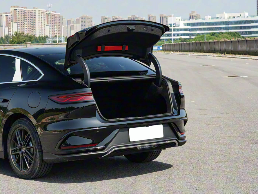 BYD Han DM-i 245KM Basic 2025 - 50 BYD Han DM-i 245KM Basic 2025 - 50 | kz.bex-auto.com