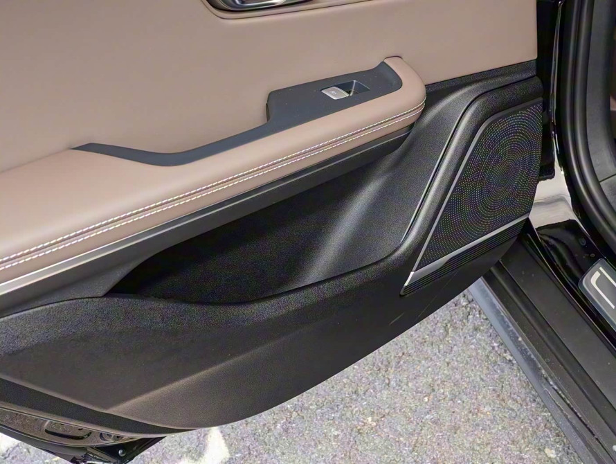 BYD Han DM-i 245KM Basic 2025 - 45 BYD Han DM-i 245KM Basic 2025 - 45 | kz.bex-auto.com