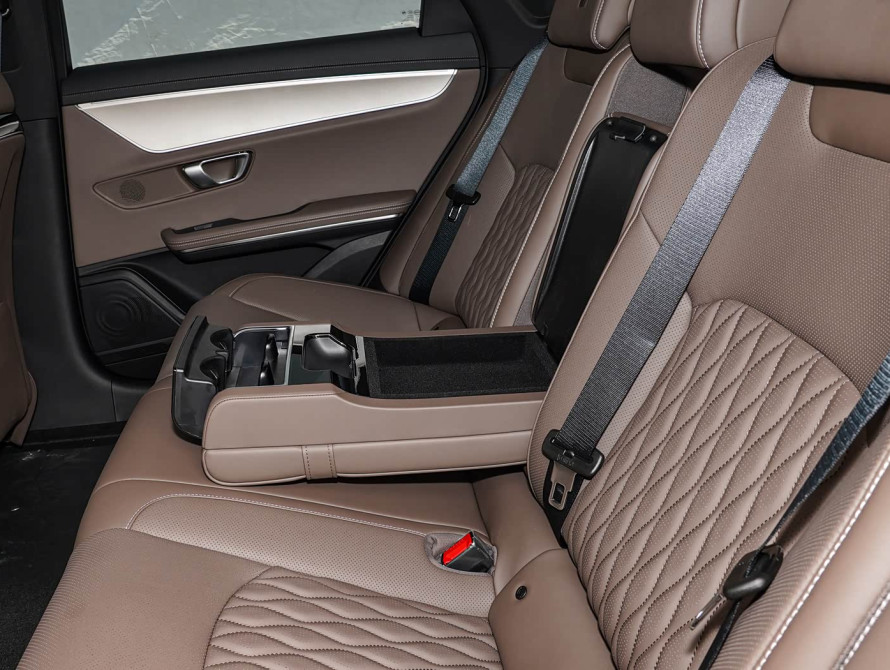 BYD Han DM-i 245KM Basic 2025 - 49 BYD Han DM-i 245KM Basic 2025 - 49 | kz.bex-auto.com