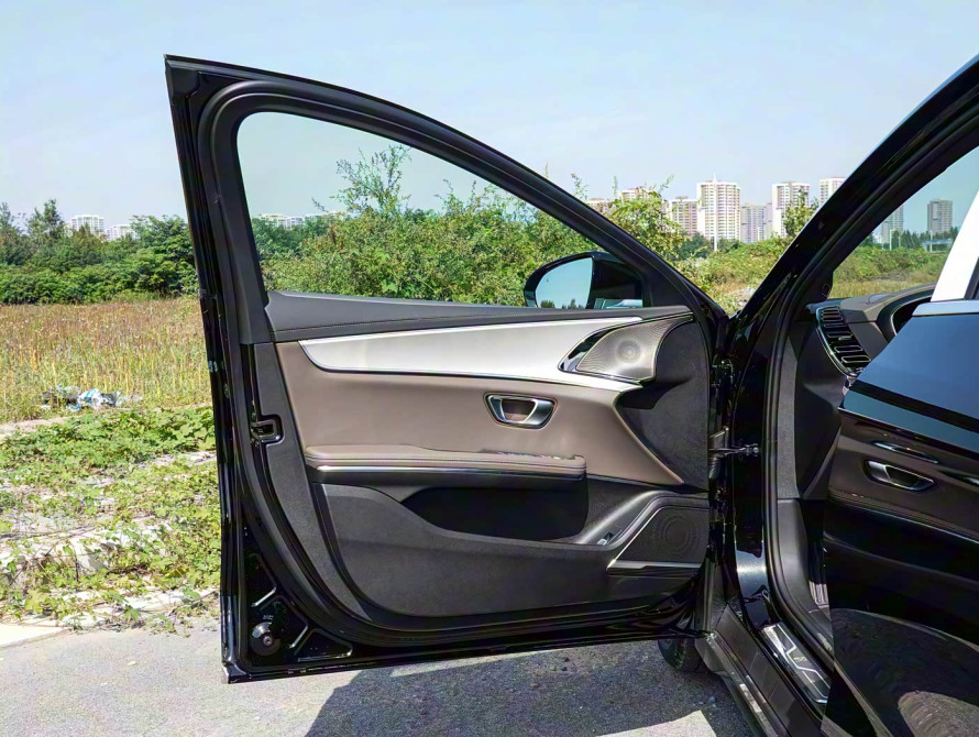 BYD Han DM-i 245KM Basic 2025 - 8 BYD Han DM-i 245KM Basic 2025 - 8 | kz.bex-auto.com