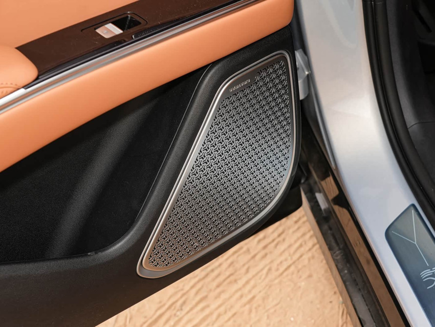 BYD Han L DM-i 200KM Basic 2025 - 46 BYD Han L DM-i 200KM Basic 2025 - 46 | kz.bex-auto.com