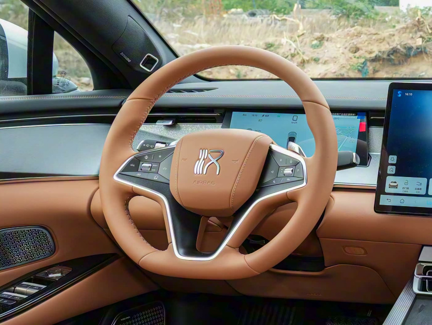 BYD Han L DM-i 200KM Basic 2025 - 23 BYD Han L DM-i 200KM Basic 2025 - 23 | kz.bex-auto.com