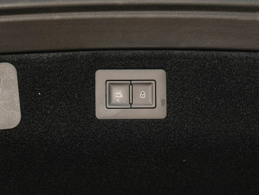 BYD Han L DM-i 200KM Basic 2025 - 55 BYD Han L DM-i 200KM Basic 2025 - 55 | kz.bex-auto.com