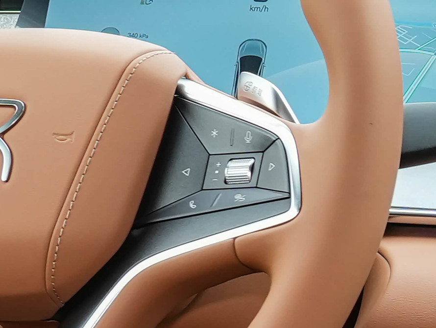 BYD Han L DM-i 200KM Basic 2025 - 30 BYD Han L DM-i 200KM Basic 2025 - 30 | kz.bex-auto.com