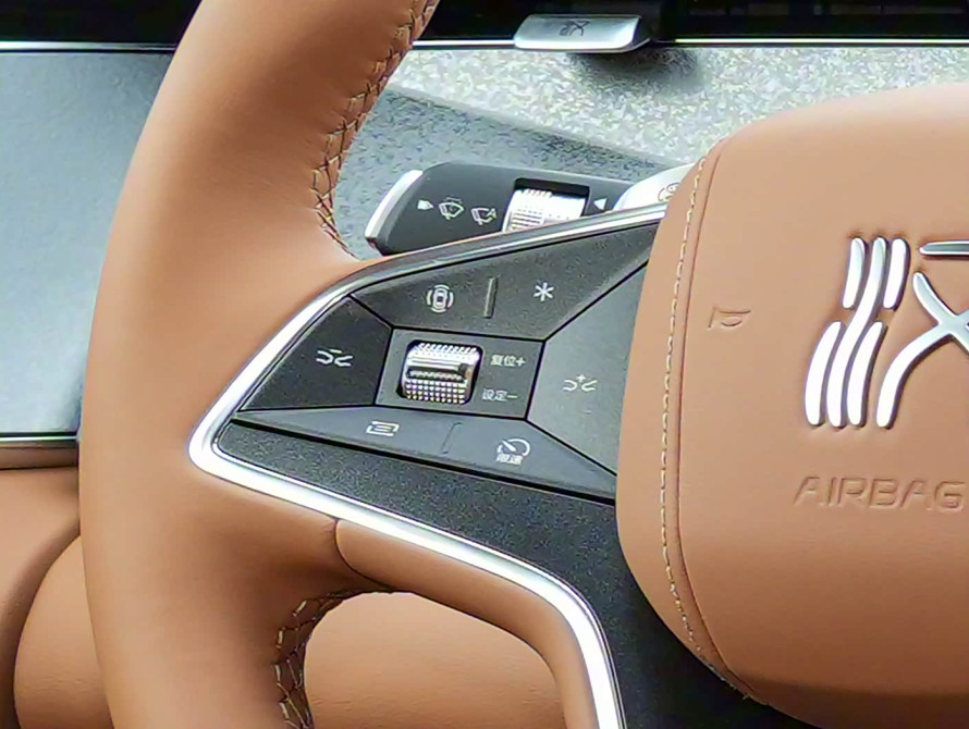 BYD Han L DM-i 200KM Basic 2025 - 24 BYD Han L DM-i 200KM Basic 2025 - 24 | kz.bex-auto.com