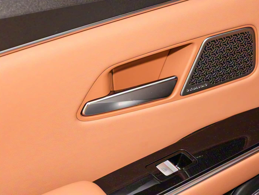 BYD Han L DM-i 200KM Basic 2025 - 45 BYD Han L DM-i 200KM Basic 2025 - 45 | kz.bex-auto.com