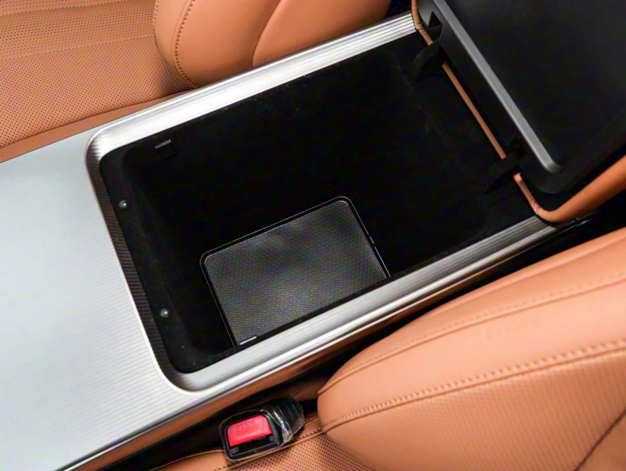 BYD Han L DM-i 200KM Basic 2025 - 42 BYD Han L DM-i 200KM Basic 2025 - 42 | kz.bex-auto.com